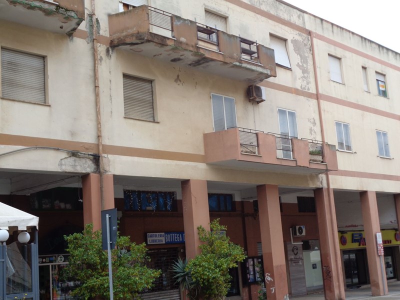 Appartamento in Vendita a Carbonia, 100'000€, 265 m²