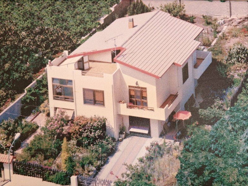 Villa in Vendita a Portoscuso, 300'000€, 255 m², con Box