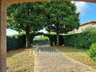 Casa Semi Indipendente in Vendita a Pietrasanta, 405'000€, 105 m²