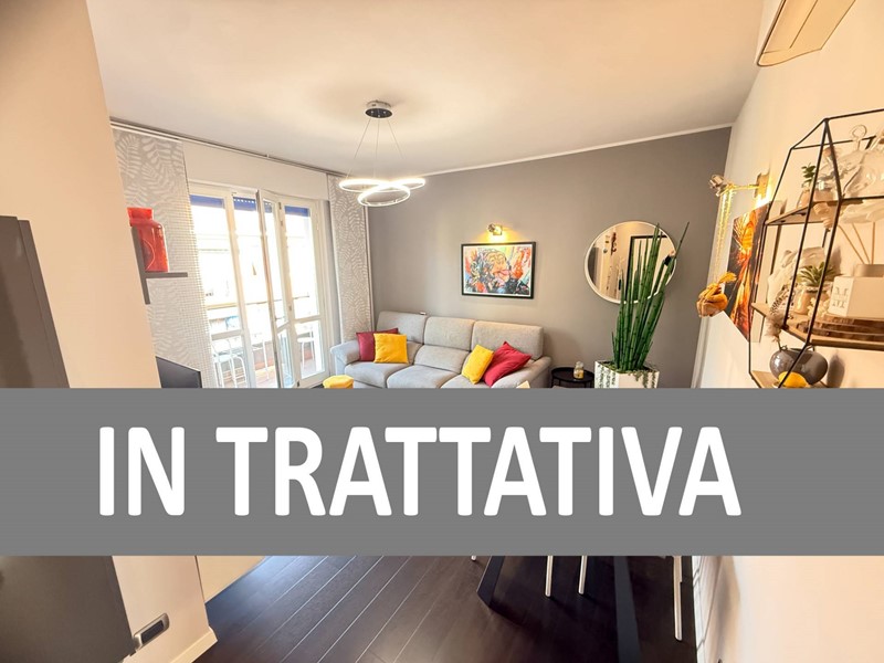 Trilocale in Vendita a Arcore, 195'000€, 85 m²