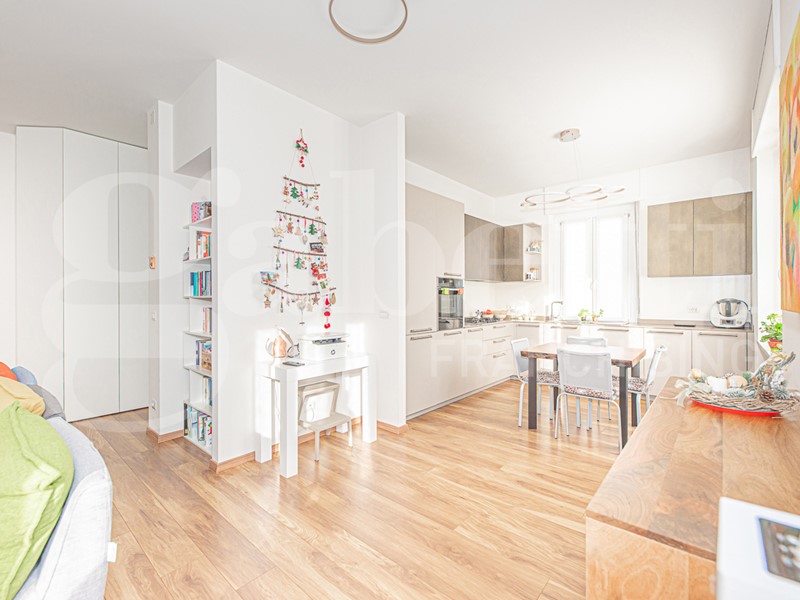 Bilocale in Vendita a Rivoli, 172'000€, 80 m²