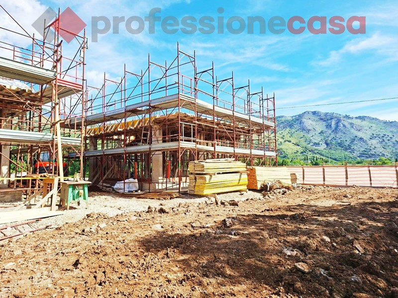 Villa in Vendita a Piedimonte San Germano, 225'000€, 100 m²