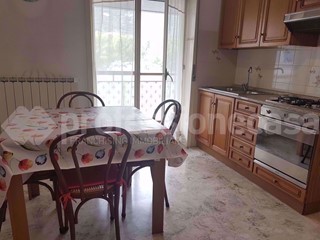 Attico in Affitto a Castel di Sangro, 3'800€, 89 m², arredato