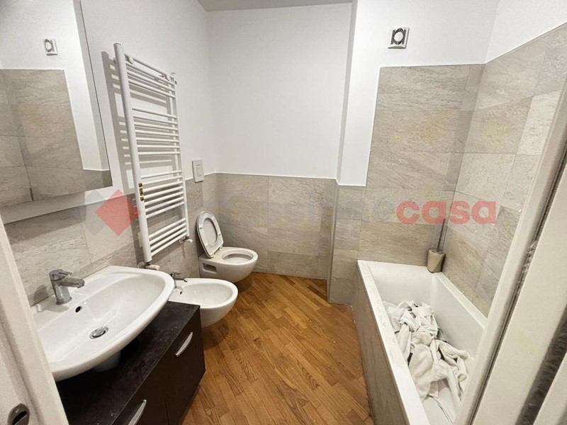 Trilocale in Vendita a Bari, 240'000€, 78 m²