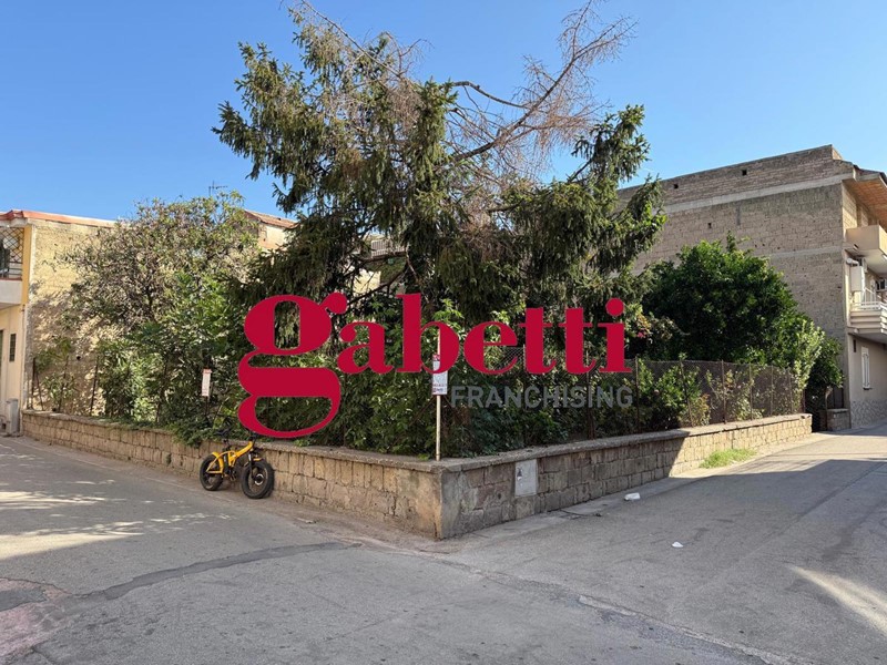 Terreno edificabile in Vendita a Marcianise, 140'000€, 404 m²