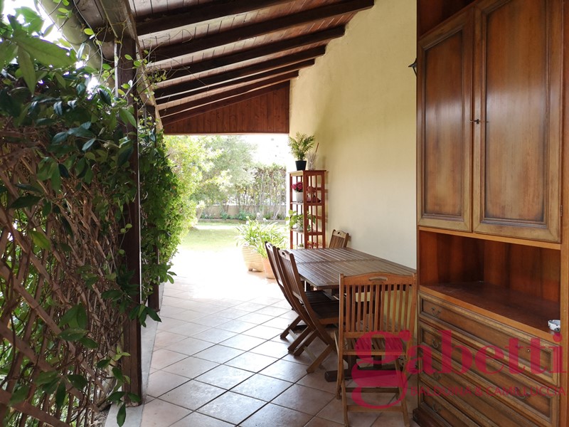 Villetta a schiera in Vendita a Santa Marinella, 275'000€, 95 m²