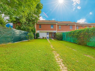 Villetta a schiera in Vendita a San Gillio, 262'000€, 165 m²