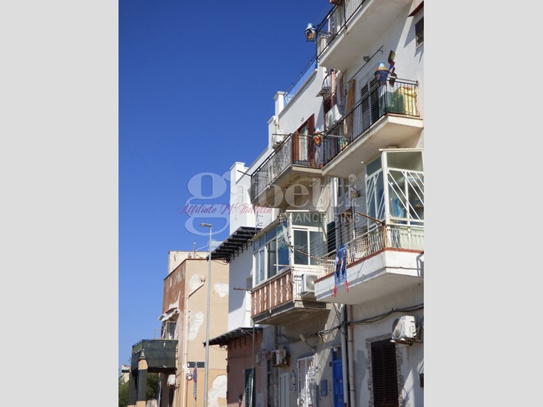 Trilocale in Vendita a Palermo, 127'000€, 70 m²