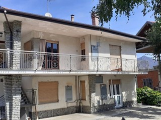 Bilocale in Vendita a Avigliana, 68'000€, 58 m²
