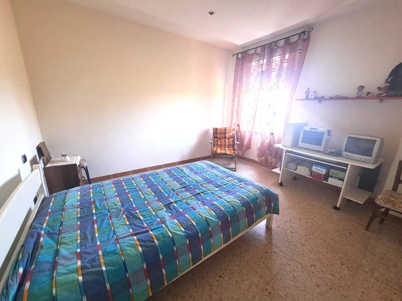 Casa Semi Indipendente in Vendita a Montecastrilli, 125'000€, 148 m², con Box