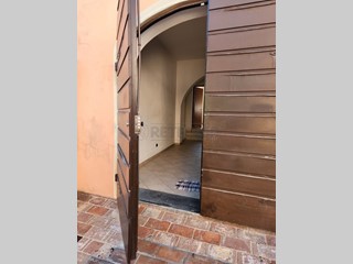 Quadrilocale in Affitto a Casciana Terme Lari, zona Lari, 600€, 120 m², con Box