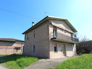 Casa Semi Indipendente in Vendita a Valsamoggia, zona Monteveglio, 379'000€, 369 m², con Box