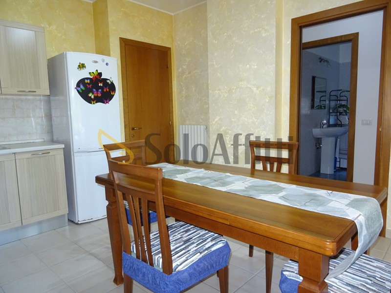 Trilocale in Affitto a Ostra, zona Casine, 540€, 70 m², arredato, con Box