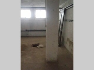 Magazzino in Affitto a Valmorea, zona Caversaccio, 450€, 55 m²