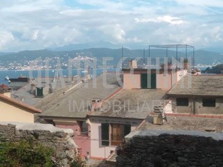 Trilocale in Vendita a Portovenere, zona Portovenere, 315'000€, 56 m²