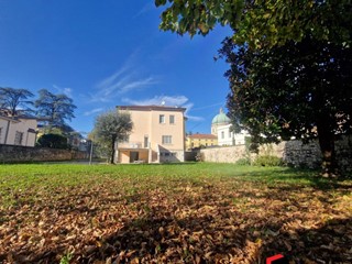 Villa in Vendita a Thiene, 1'200'000€, 550 m²