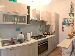 Appartamento in Affitto a Viareggio, 900€, 70 m²
