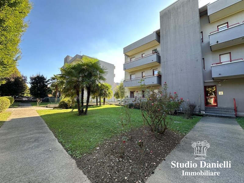 Trilocale in Vendita a Cabiate, 190'000€, 116 m²