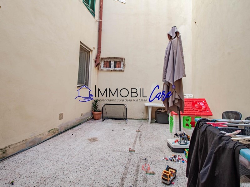 Trilocale in Vendita a Livorno, 120'000€, 80 m²