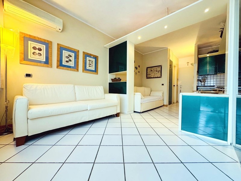 Monolocale in Vendita a Camaiore, zona Lido di Camaiore, 155'000&euro;, 40 m²