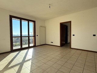 Trilocale in Vendita a Montecatini Terme, zona Gallo, 99'000€, 78 m²