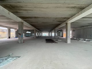 Capannone in Affitto a Montecatini Terme, 32'000€, 3950 m²