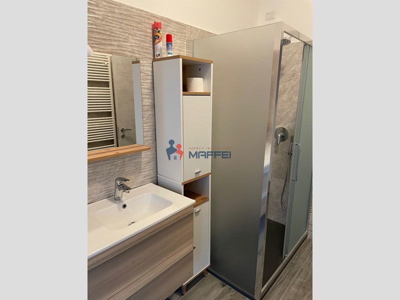 Appartamento in Affitto a Viareggio, 1'200€, 110 m², arredato