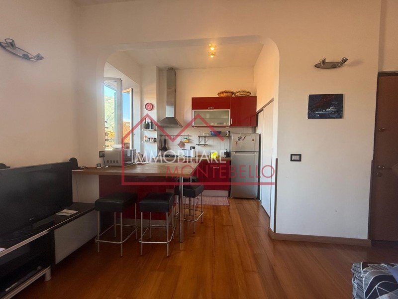 Bilocale in Vendita a Camaiore, 135'000&euro;, 40 m², arredato
