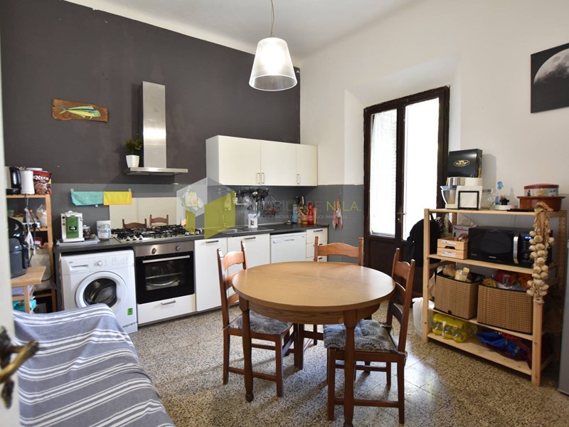 Casa Indipendente in Affitto a Pisa, 1'050€, 112 m², arredato