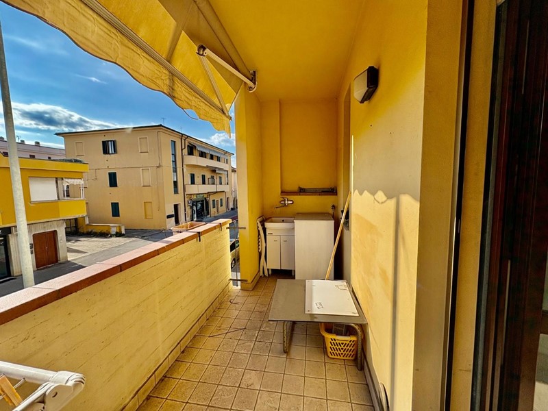 Bilocale in Vendita a Pontedera, 93'000€, 62 m², arredato