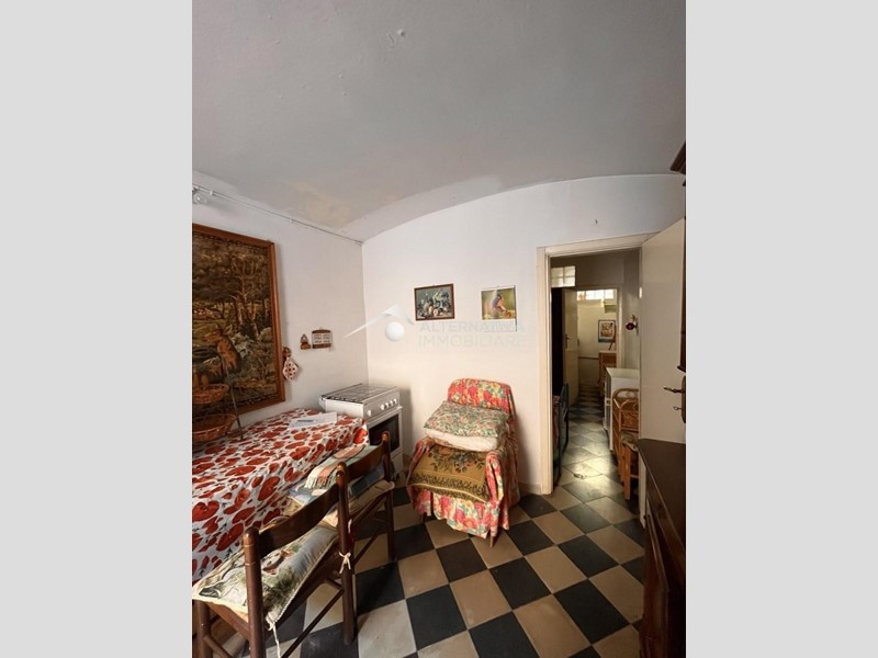 Attività commerciale in Vendita a Calci, 22'000€, 22 m²