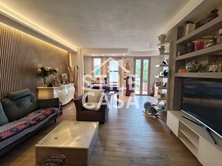 Villa bifamiliare in Vendita a Castelfranco di Sotto, zona Villa Campanile, 290'000€, 120 m², arredato