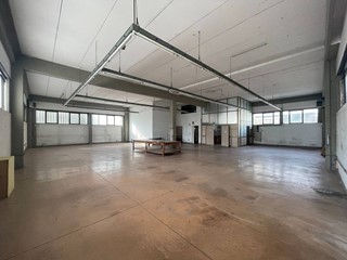 Capannone in Vendita a Pieve a Nievole, 520'000&euro;, 616 m²