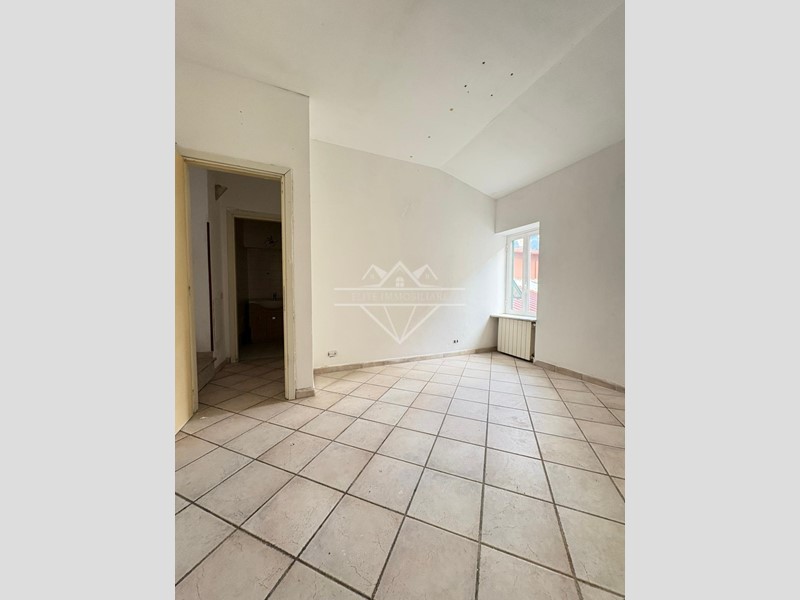 Casa Indipendente in Vendita a Carrara, 110'000€, 73 m²