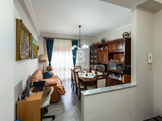 Trilocale in Vendita a Aci Sant'Antonio, 105'000€, 98 m²