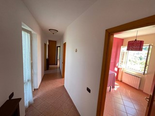 Quadrilocale in Vendita a Alatri, 129'000€, 130 m²