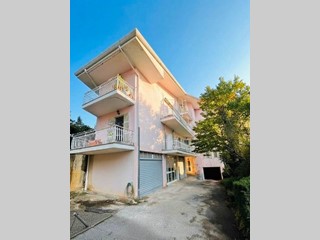 Quadrilocale in Vendita a Alatri, 115'000&euro;, 130 m²