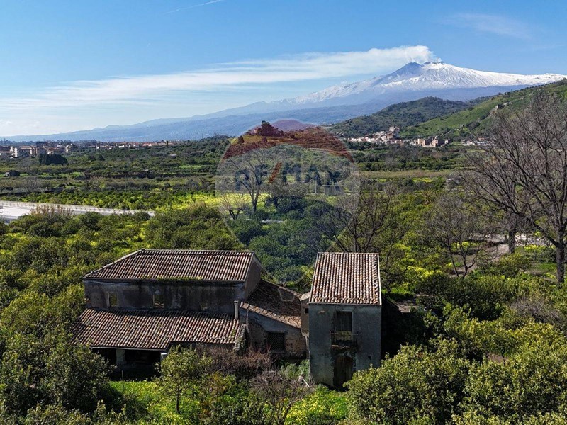 Villa in Vendita a Taormina, 400 m²