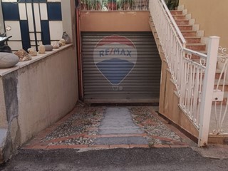 Box in Affitto a Taormina, 570€, 54 m²