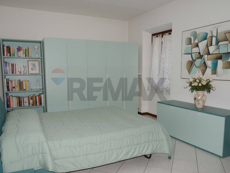 Bilocale in Vendita a Trezzo sull'Adda, 108'000&euro;, 73 m²