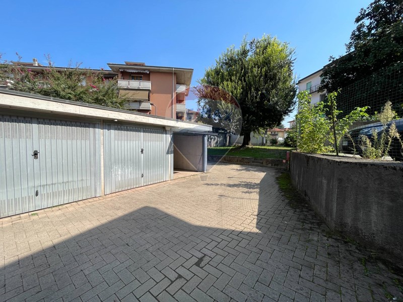 Box in Vendita a Trezzo sull'Adda, 15'000€, 13 m²