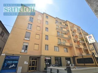 Appartamento in Vendita a Vercelli, 152'000€, 135 m²