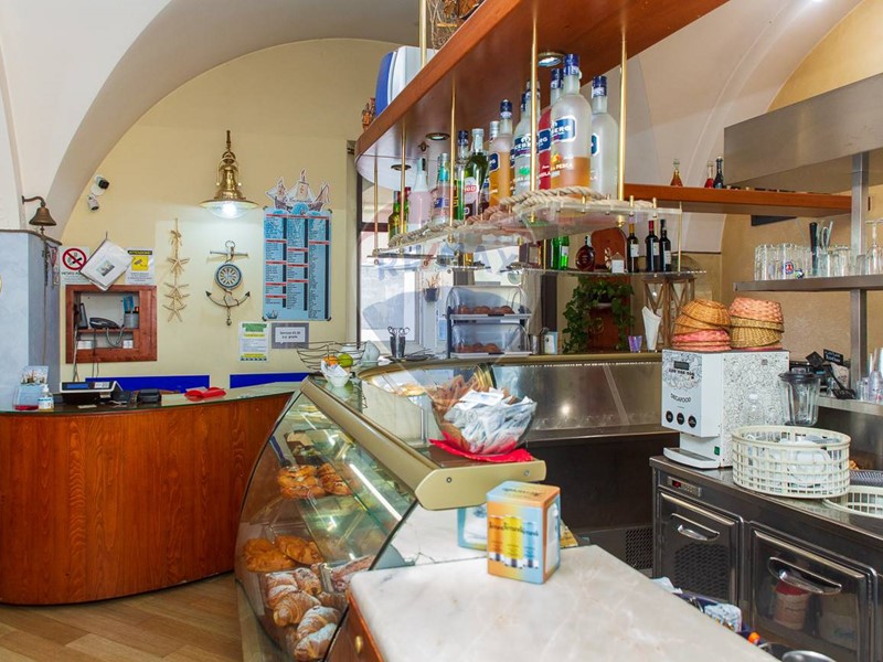 Attività commerciale in Vendita a Riposto, 140'000€, 130 m²