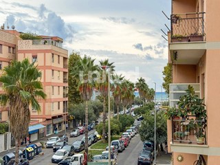 Bilocale in Vendita a Roma, 185'000&euro;, 52 m²