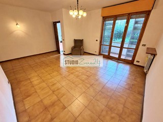 Villetta a schiera in Vendita a Pietrasanta, 435'000&euro;, 170 m²