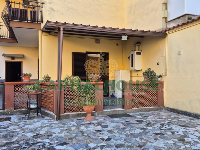 Quadrilocale in Vendita a Portico di Caserta, 139'000€, 128 m²