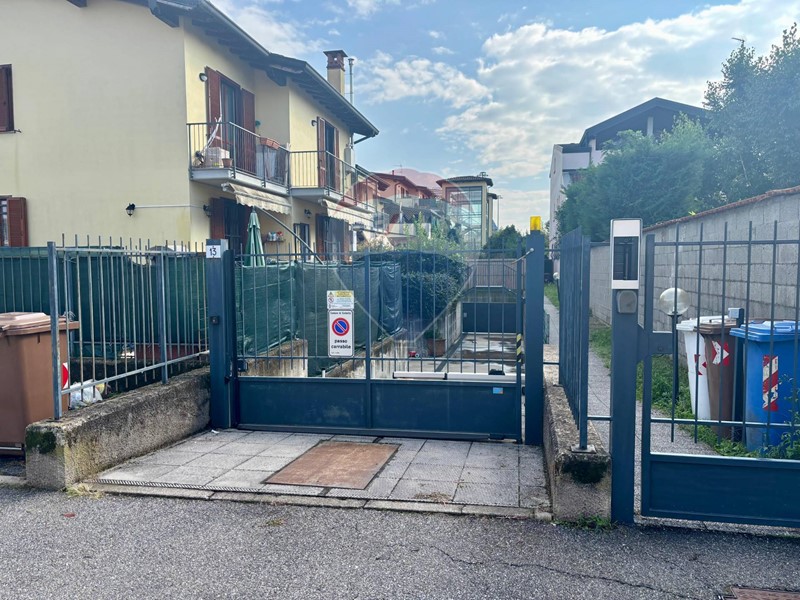 Villa in Vendita a Corbetta, 259'000€, 95 m²