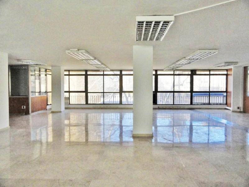 Immobile commerciale in Affitto a Firenze, 15'000€, 900 m²