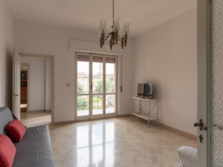 Quadrilocale in Vendita a Foligno, 90'000€, 120 m²