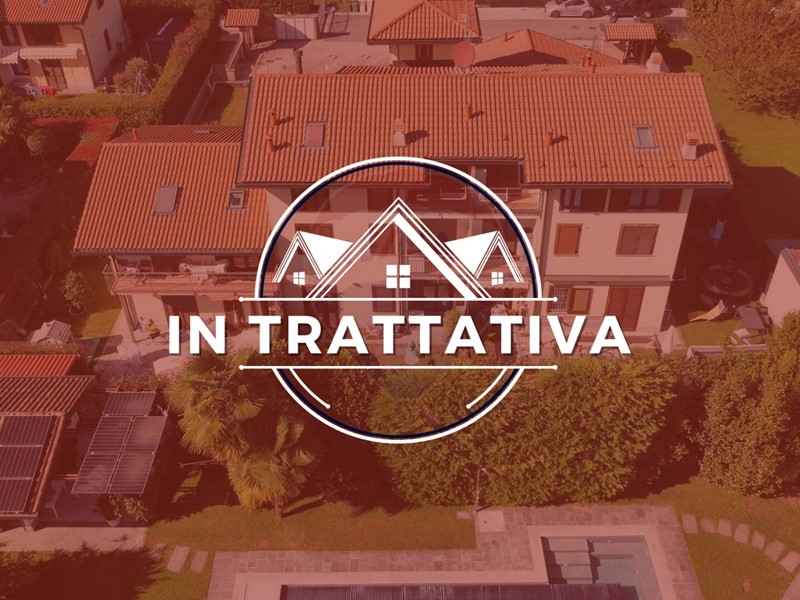 Trilocale in Vendita a Lozza, 130'000&euro;, 66 m²